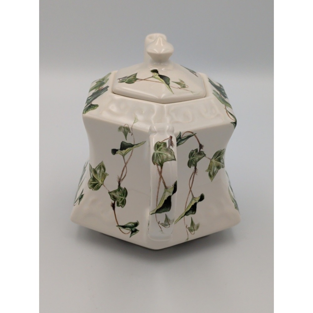 Vintage Ivy Rose Hexagon Teapot, Crownford Giftware, Made in England Exc. Cond.